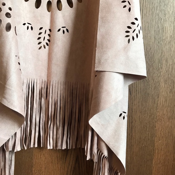 LaBellum Hillary Scott Pink Fringe Vest M/L - Picture 3 of 5